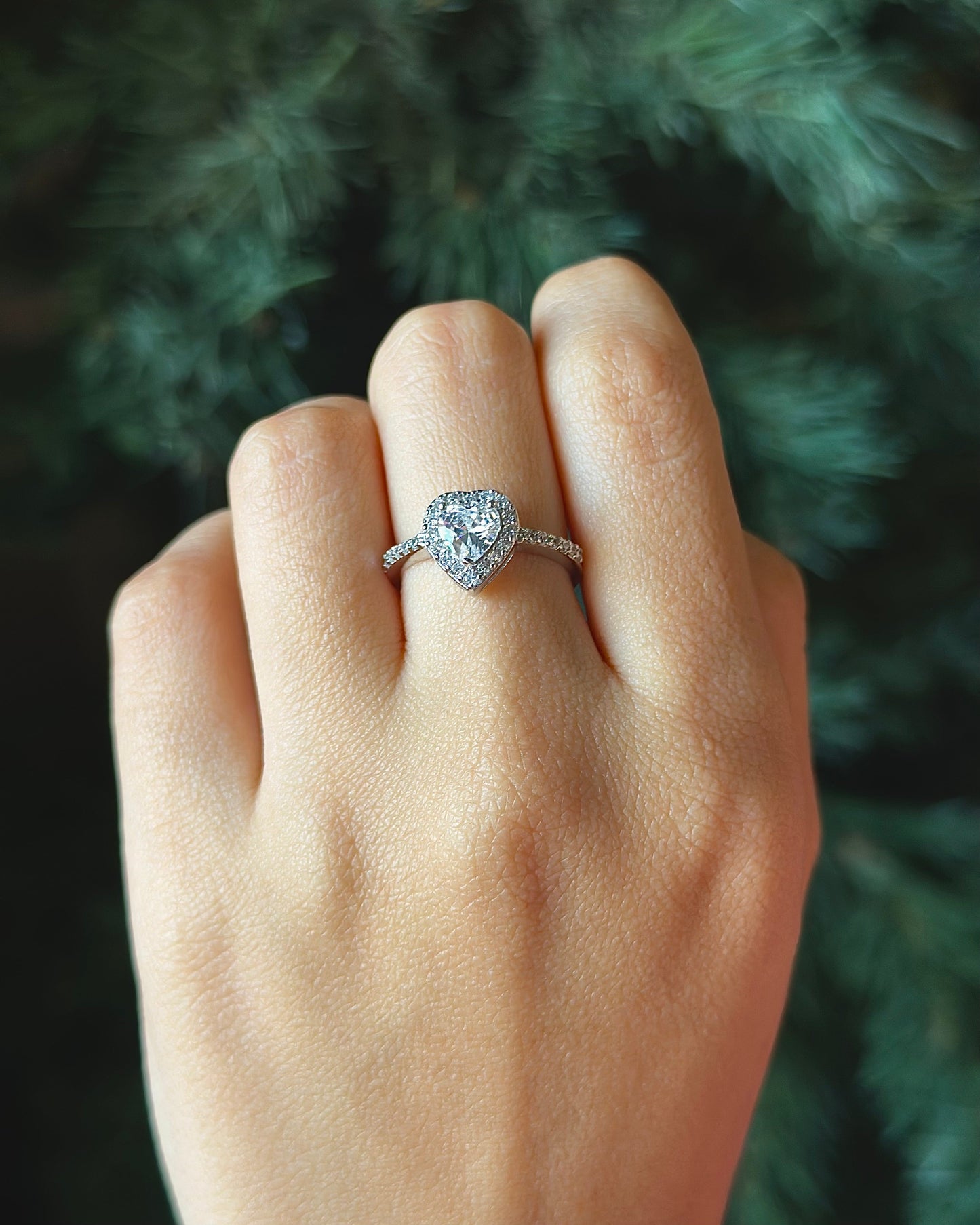 Ethereal Halo Ring